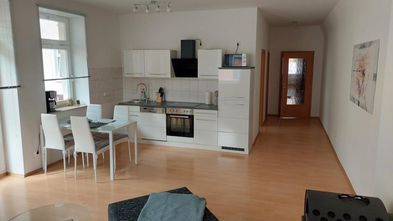 Neu! Ferienwohnung In Erfurt Luaran gambar