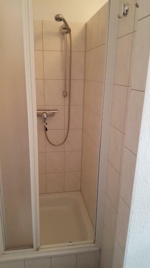 Neu! Ferienwohnung In Erfurt Luaran gambar