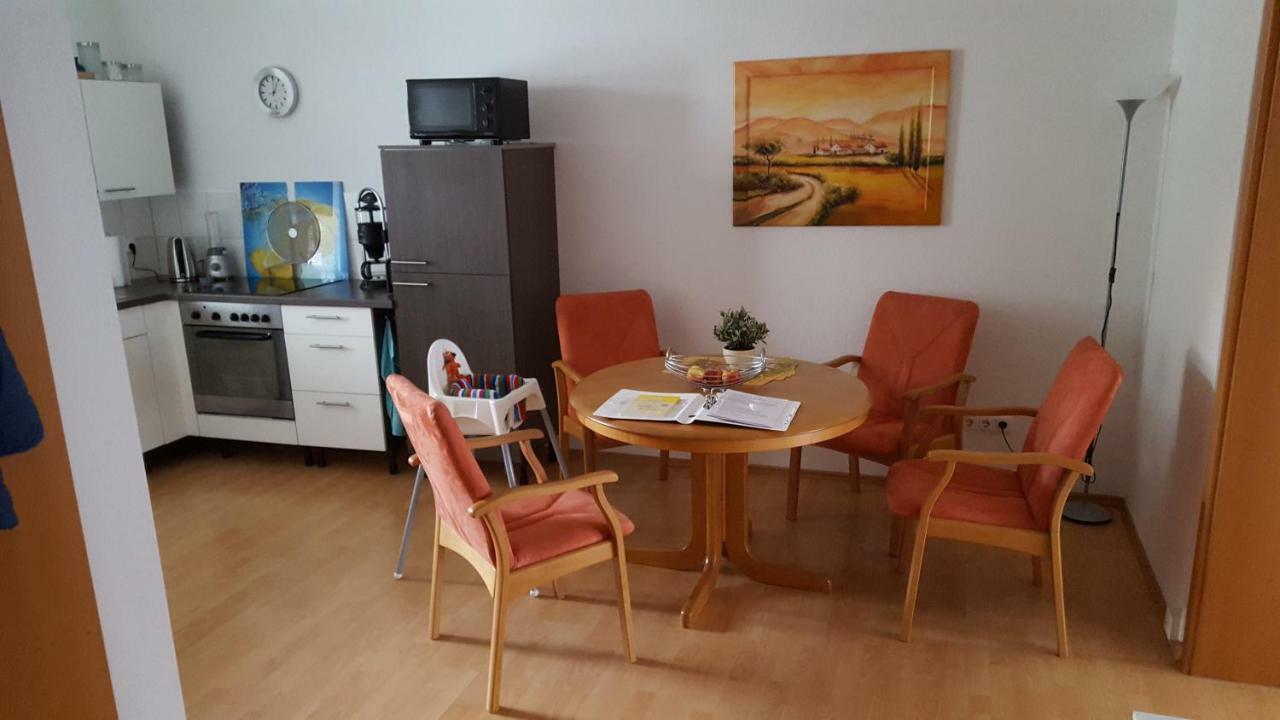 Neu! Ferienwohnung In Erfurt Luaran gambar